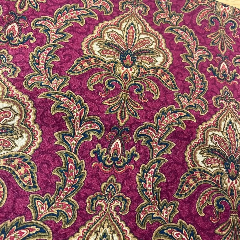 Vtg Burgundy Gold Damask Fleur-de-Lis Rectangular Tablecloth 80x58